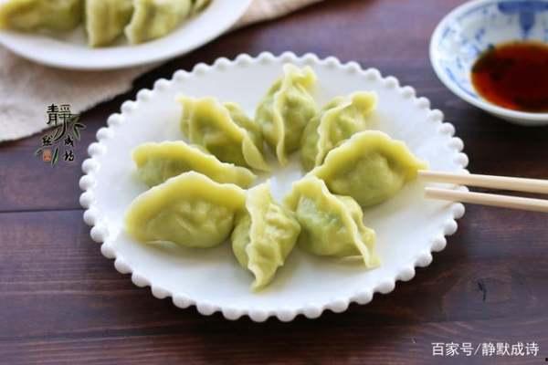 端着饺子吃瓜,传统美食新风尚