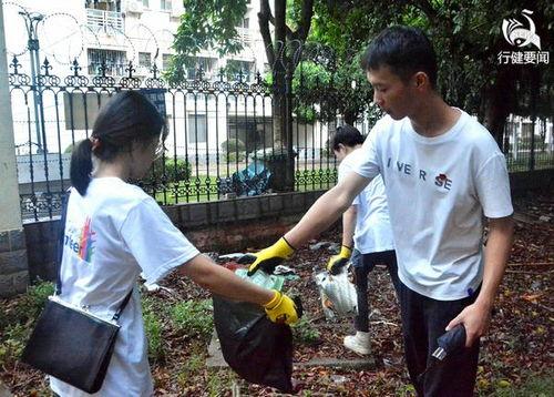 行健文理吃瓜,揭秘校园吃瓜文化背后的故事